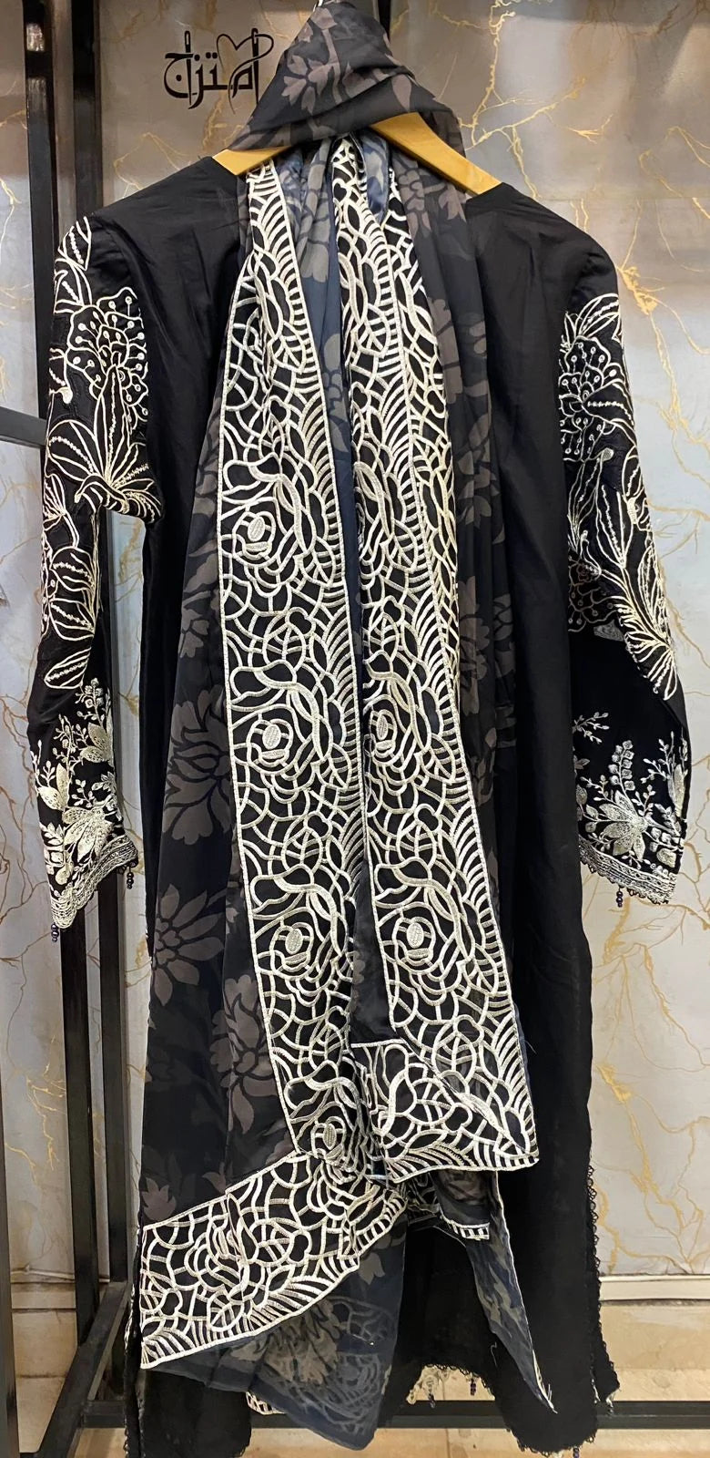 Embroidered Stitch 3pc Suit